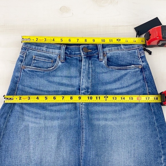 Blank NYC Way Back When Denim Skirt Raw Hem - Picture 10 of 13